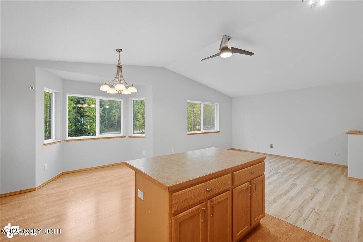 6501 W Commadore Lane