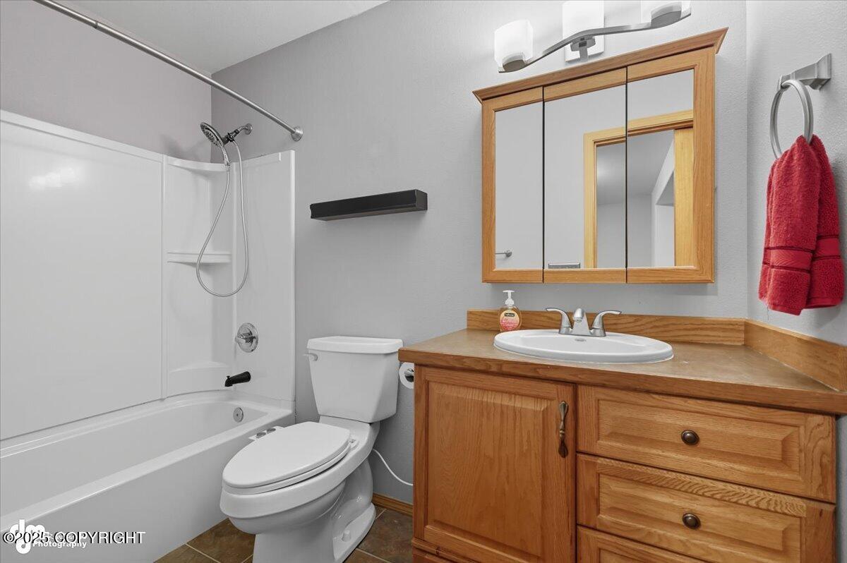 6501 W Commadore Lane