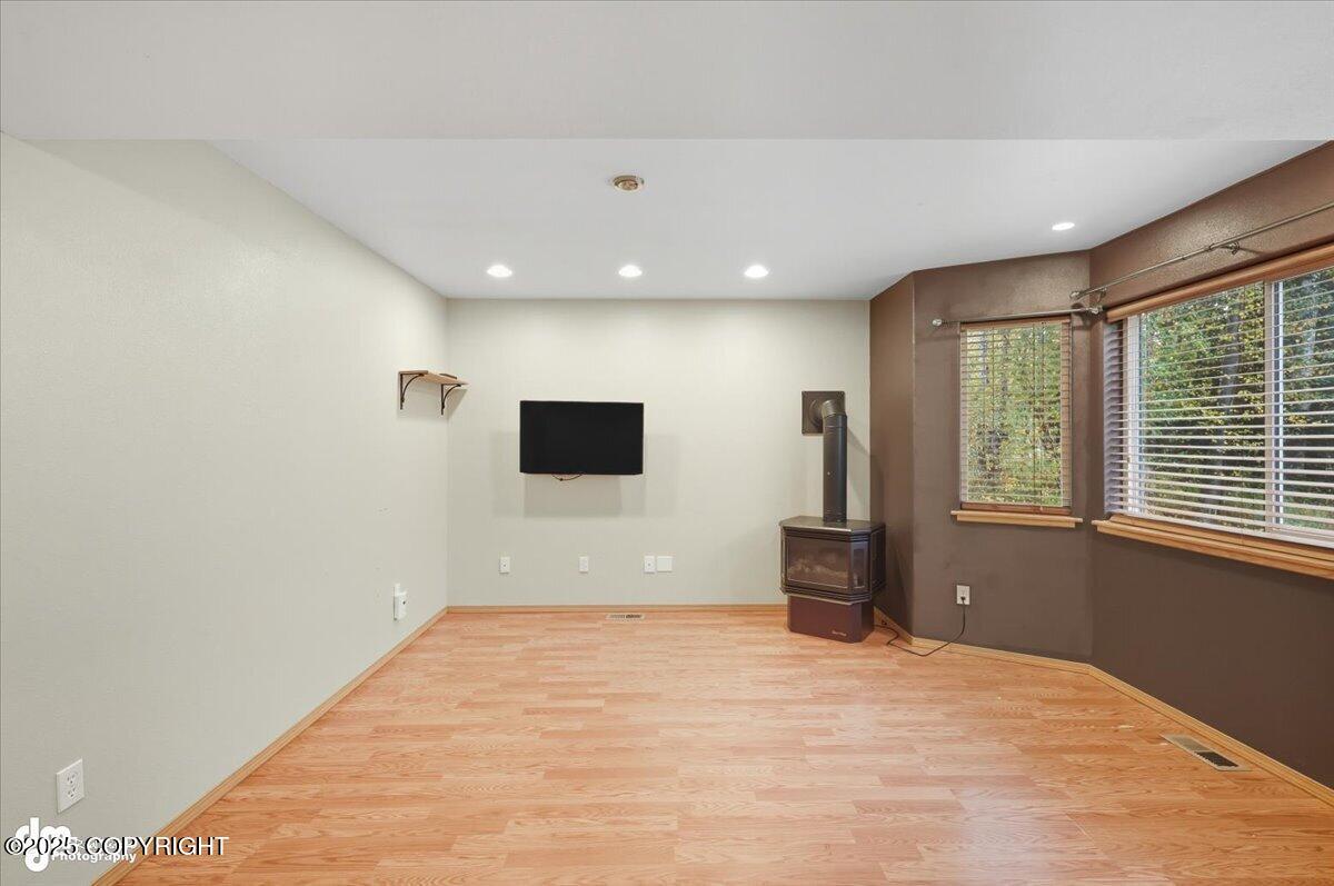 6501 W Commadore Lane