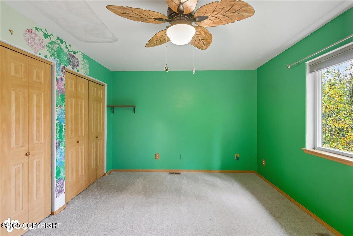 6501 W Commadore Lane