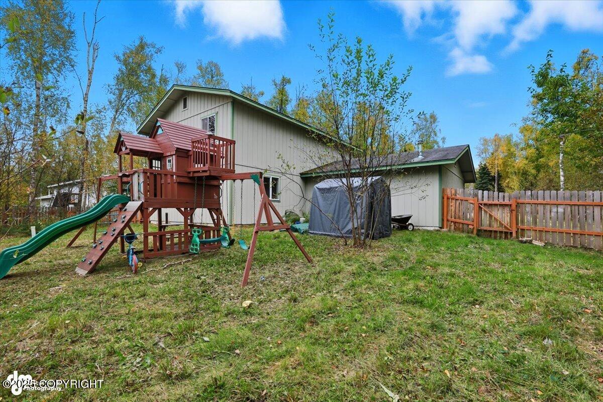 6501 W Commadore Lane