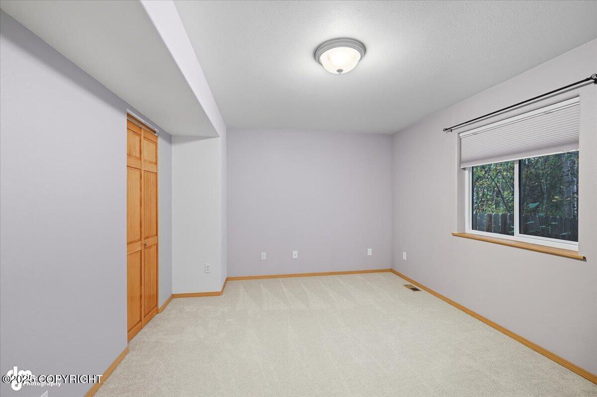 6501 W Commadore Lane