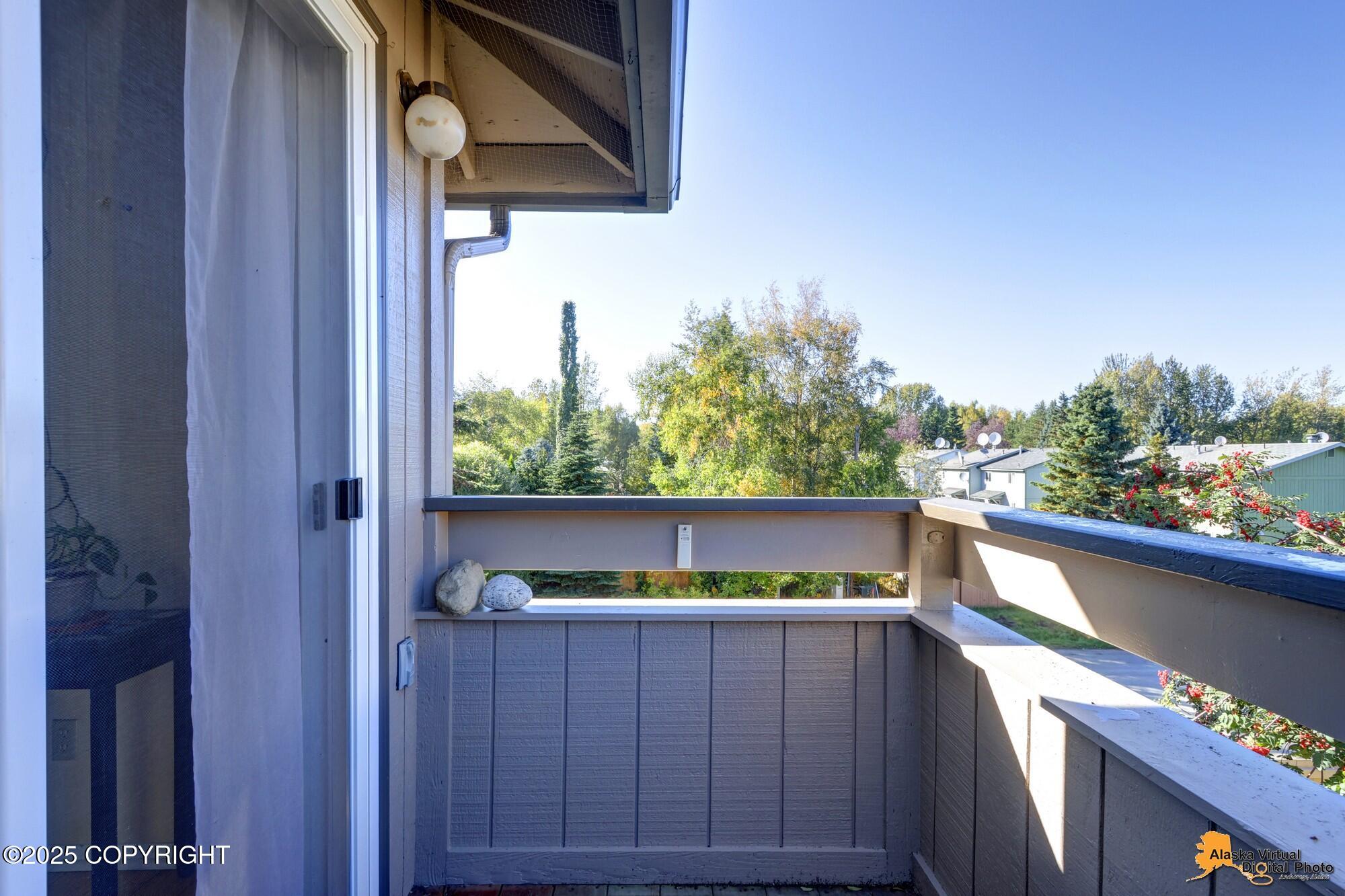 3425 Lakeshore Drive # 4 Unit: #4