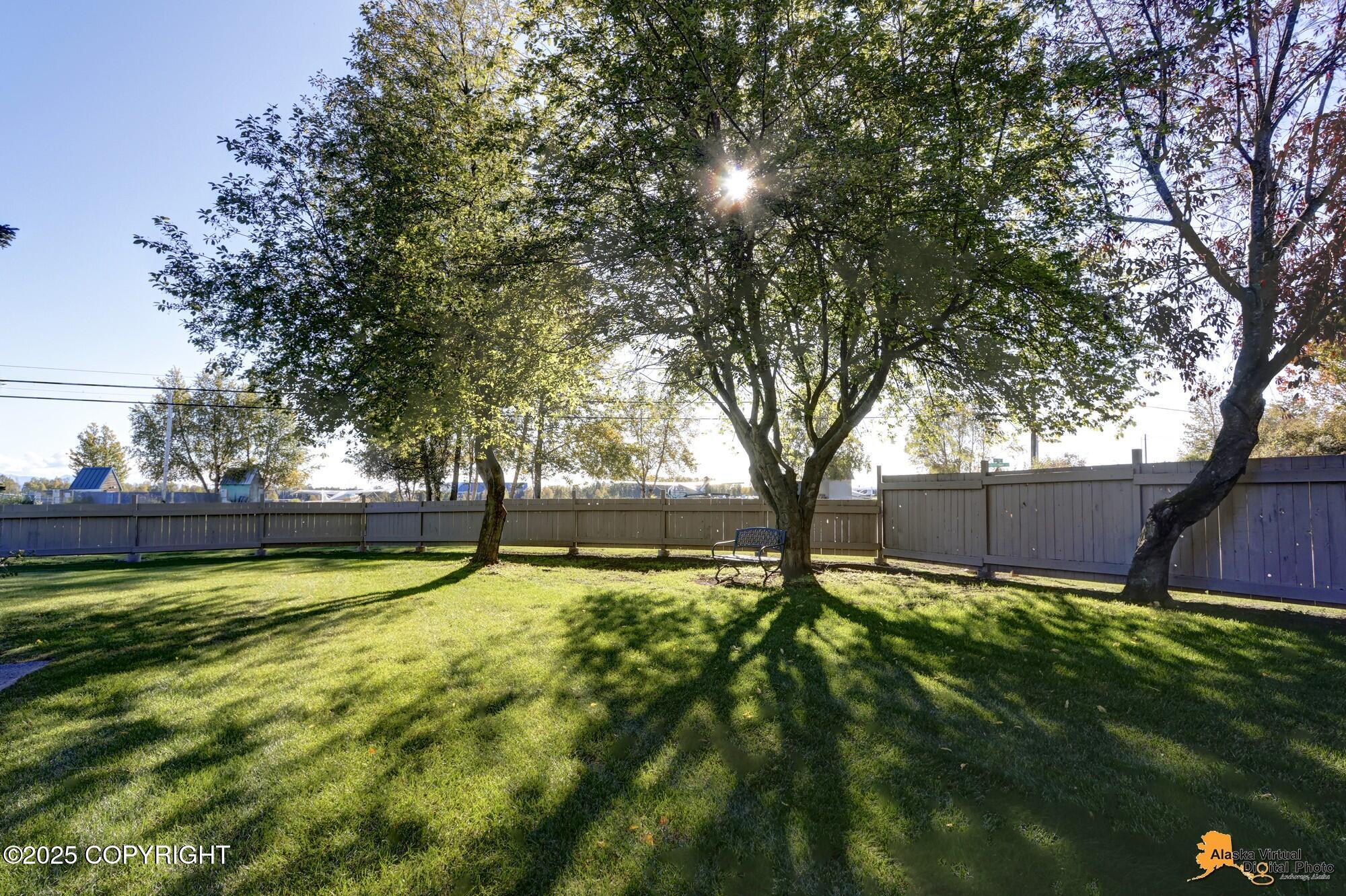 3425 Lakeshore Drive # 4 Unit: #4