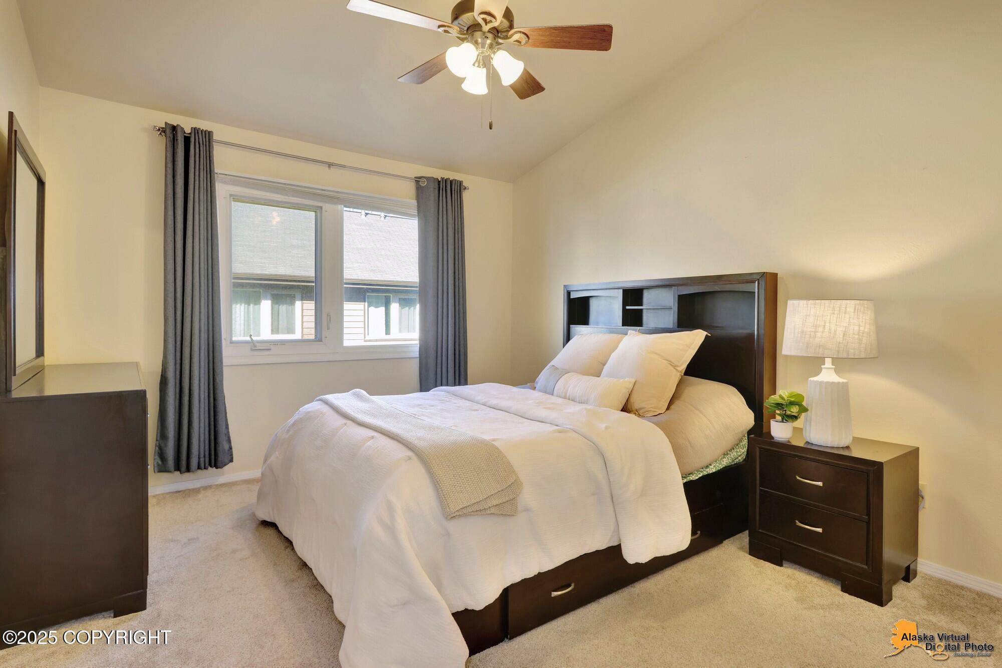 3425 Lakeshore Drive # 4 Unit: #4