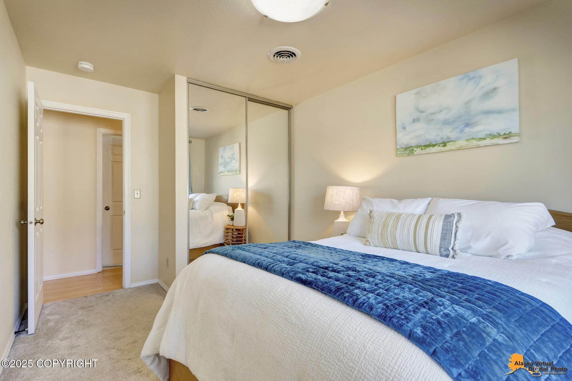 3425 Lakeshore Drive # 4 Unit: #4