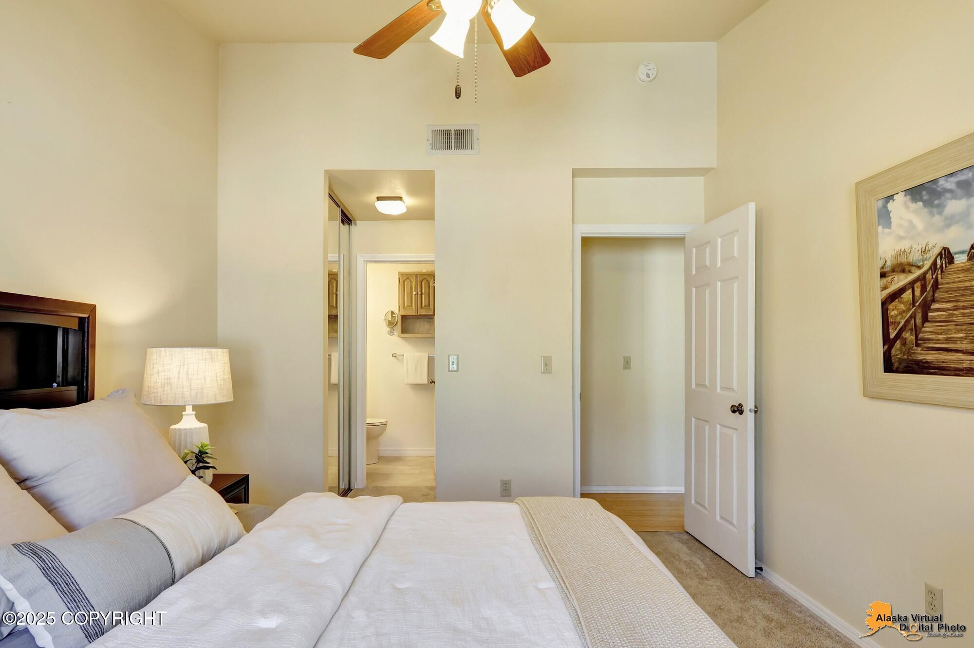 3425 Lakeshore Drive # 4 Unit: #4