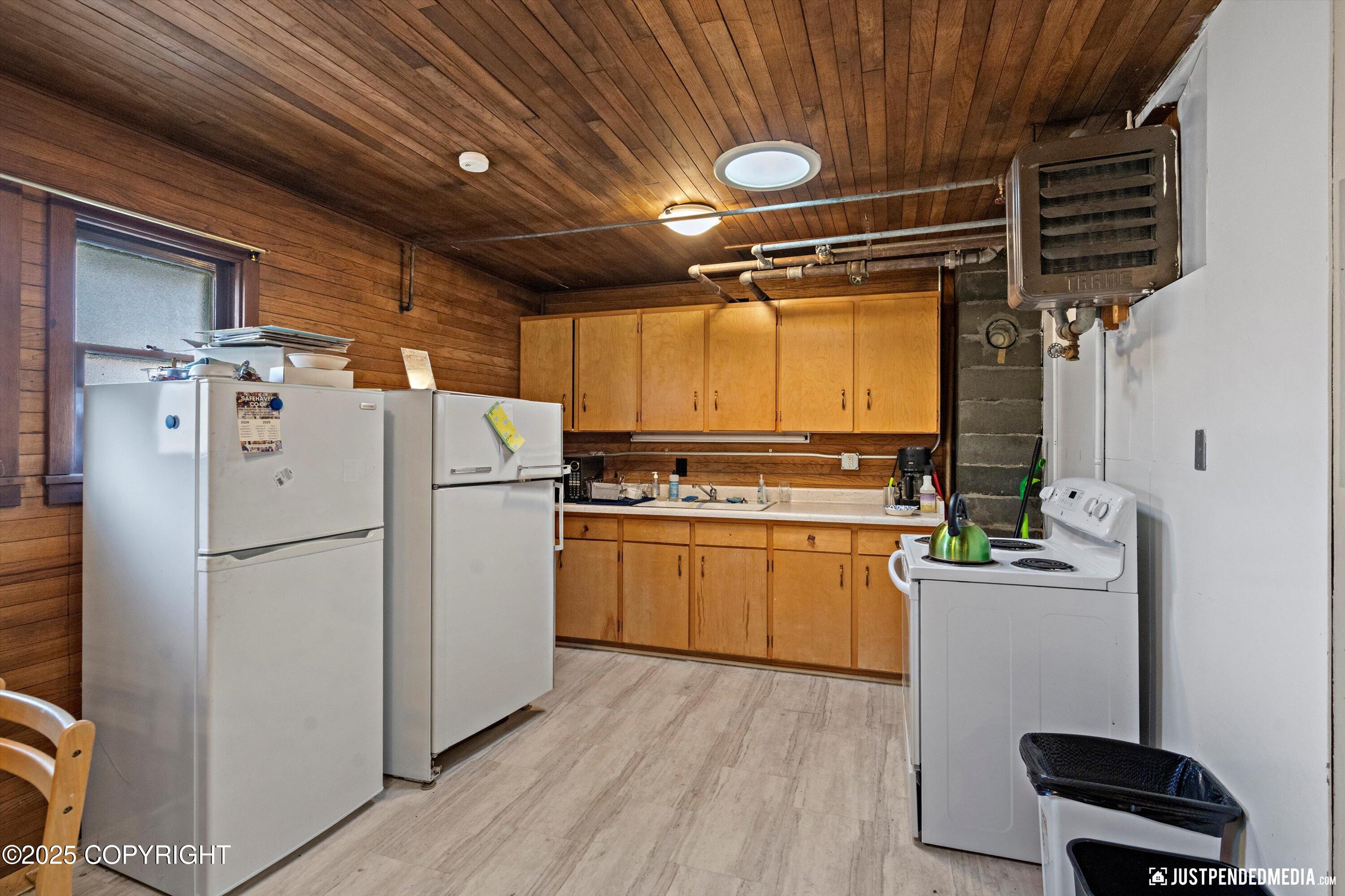 1600 W 11th Avenue # 28 Unit: #28