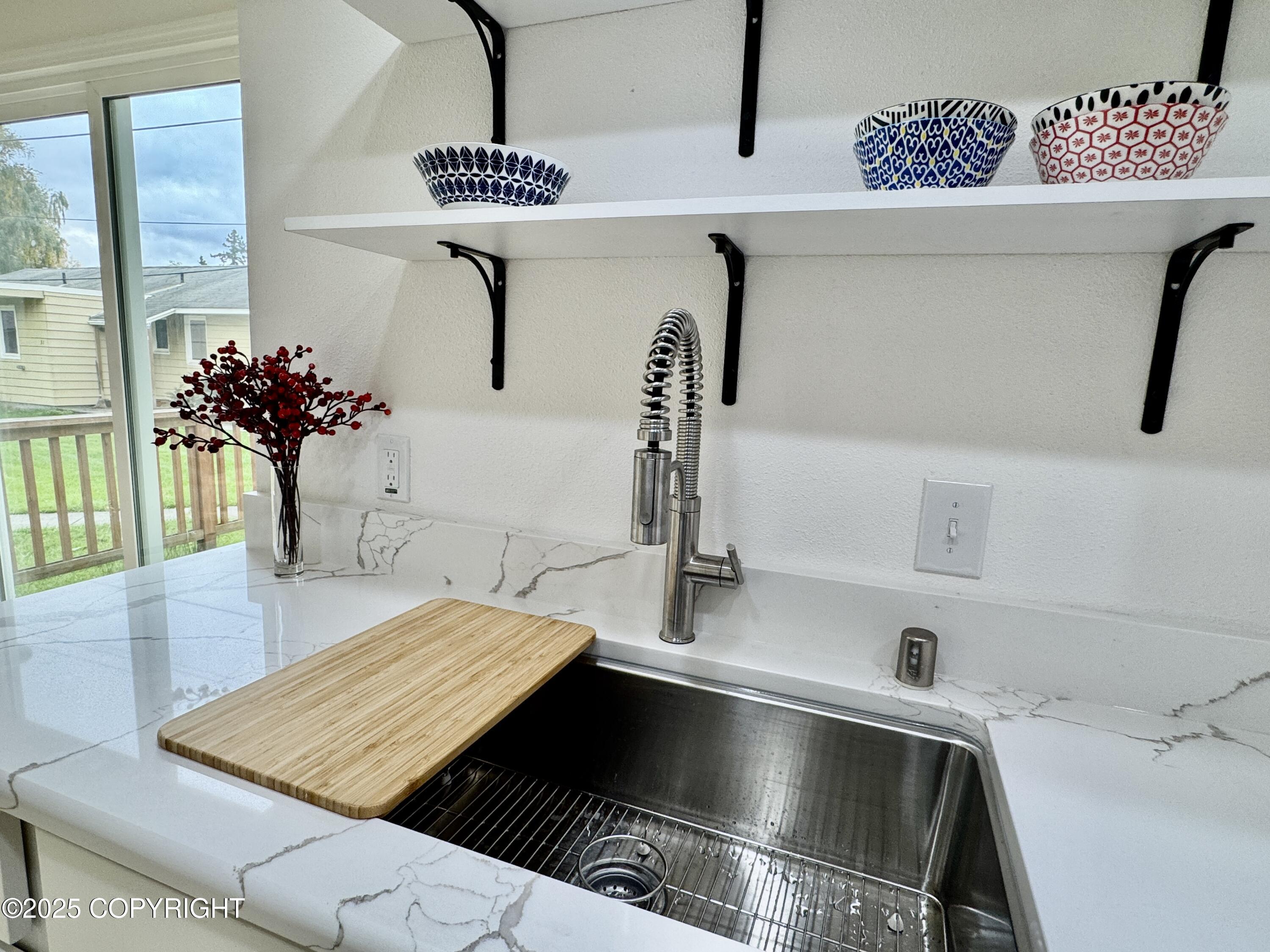 1600 W 11th Avenue # 28 Unit: #28