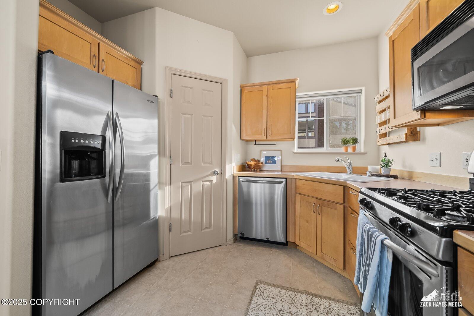 2155 W 29th Avenue # 2 Unit: #2