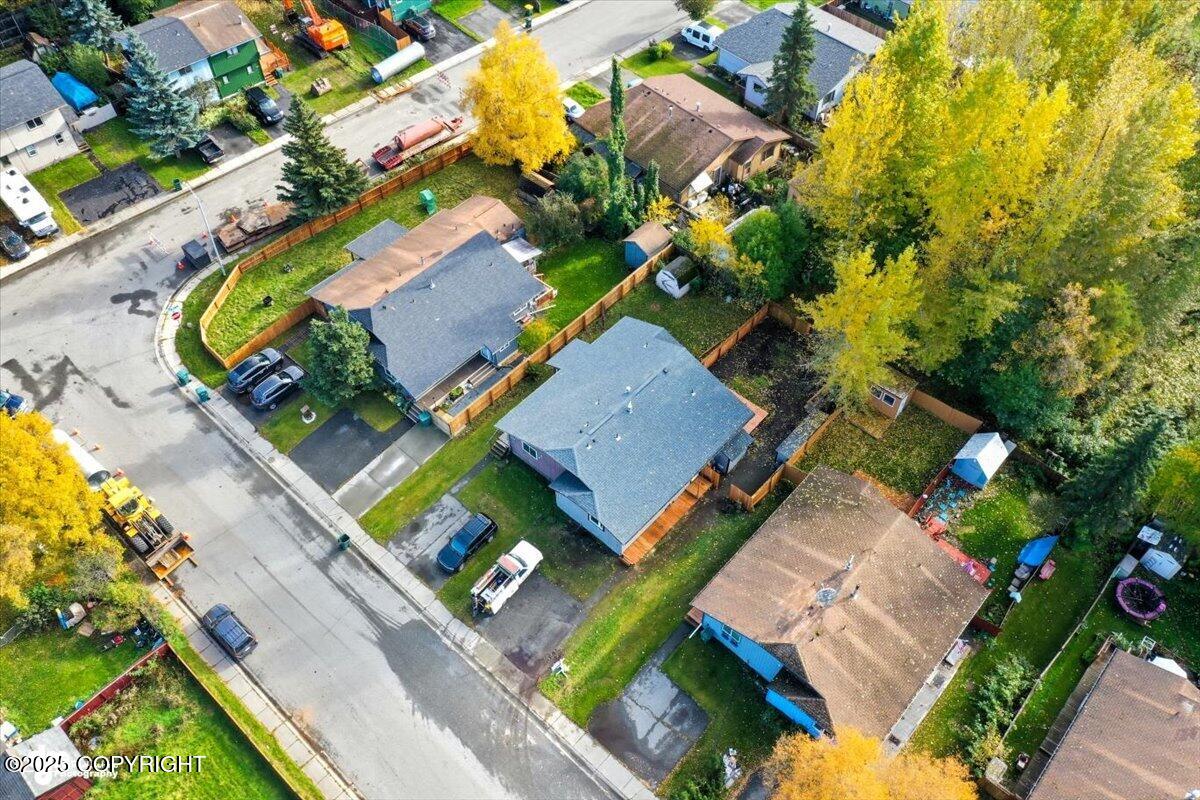 1250 Golden Berry Avenue