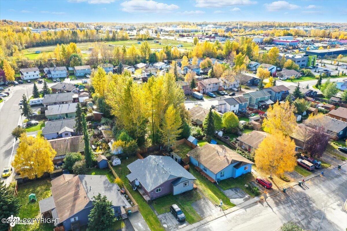 1250 Golden Berry Avenue