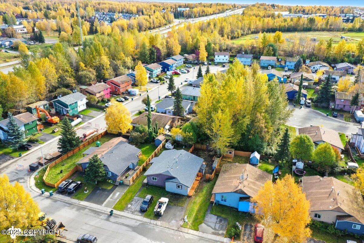 1250 Golden Berry Avenue