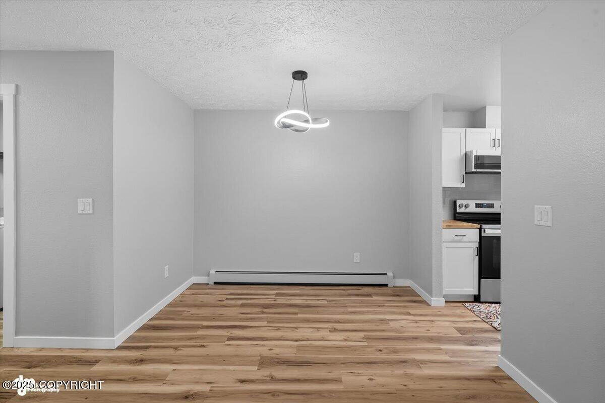 1250 Golden Berry Avenue