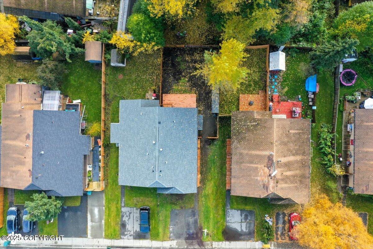 1250 Golden Berry Avenue