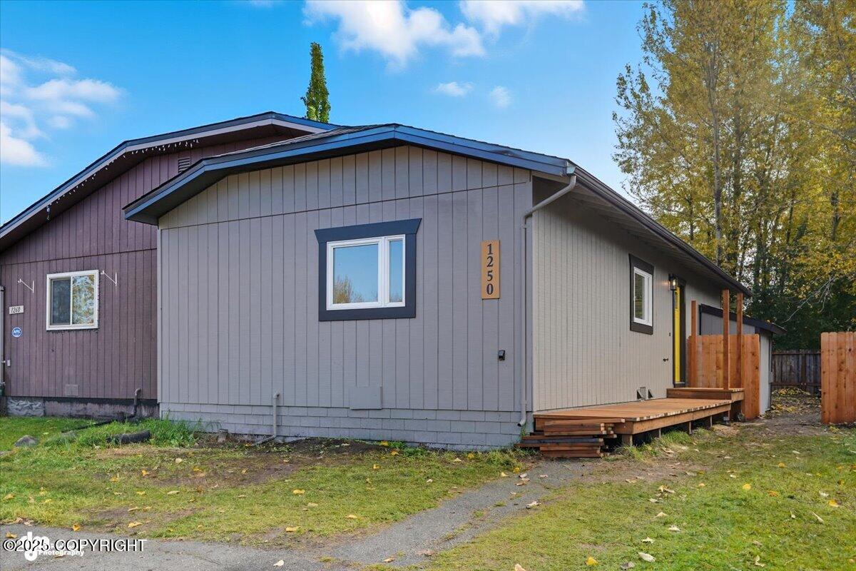 1250 Golden Berry Avenue