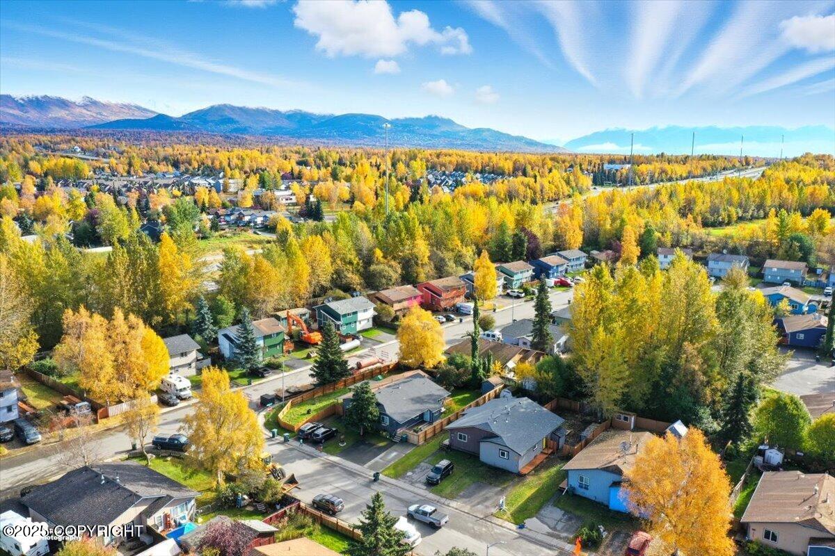 1250 Golden Berry Avenue