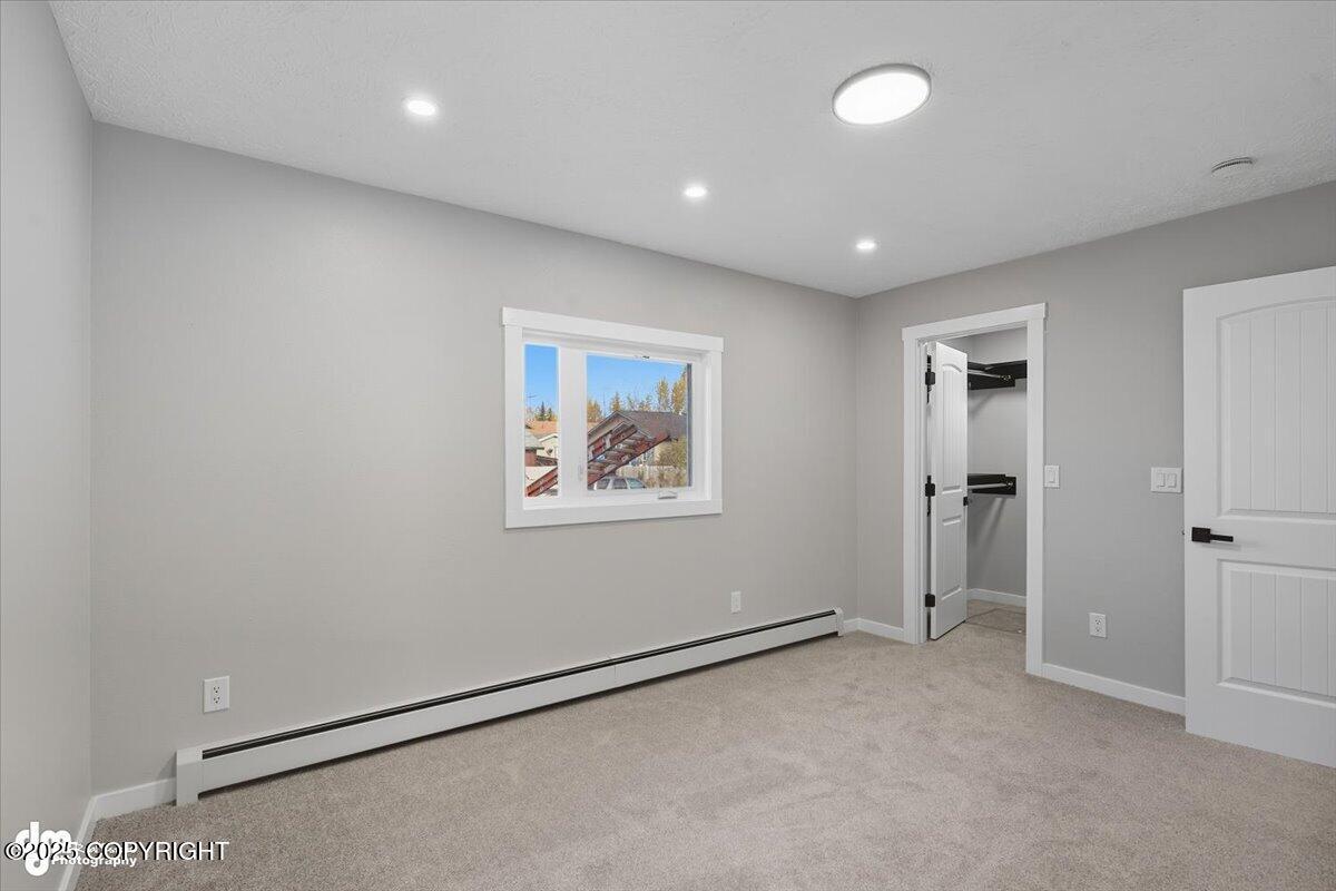 1250 Golden Berry Avenue