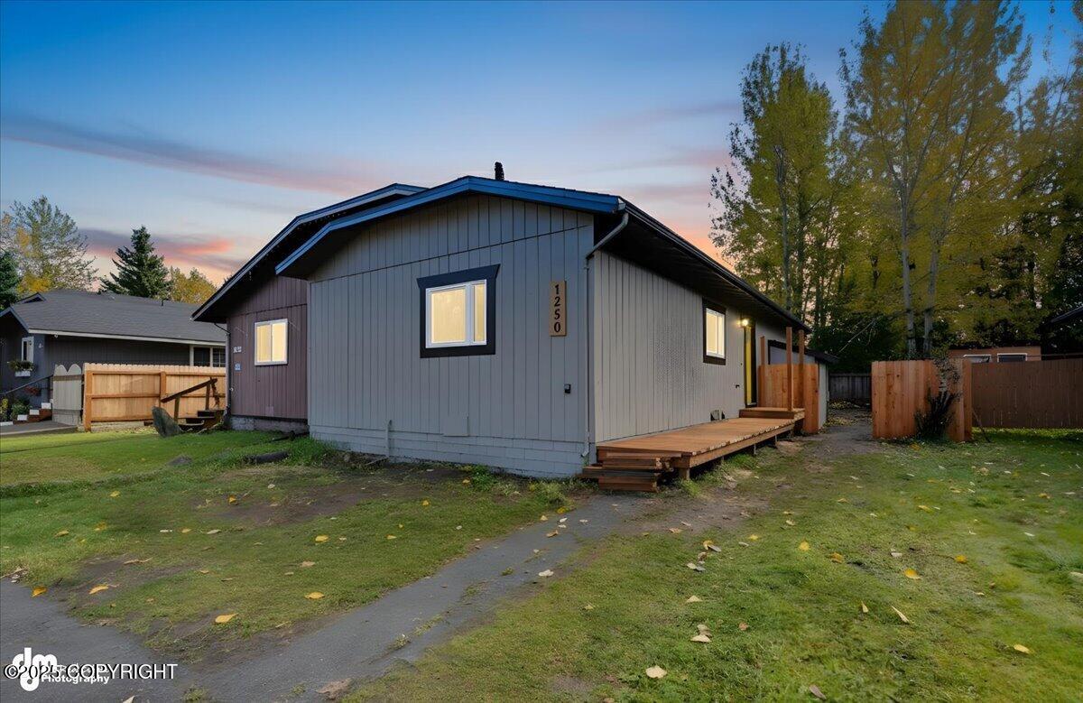 1250 Golden Berry Avenue