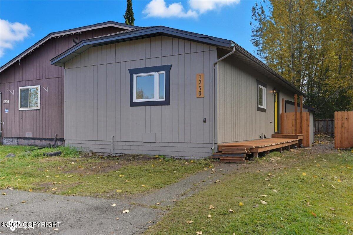 1250 Golden Berry Avenue