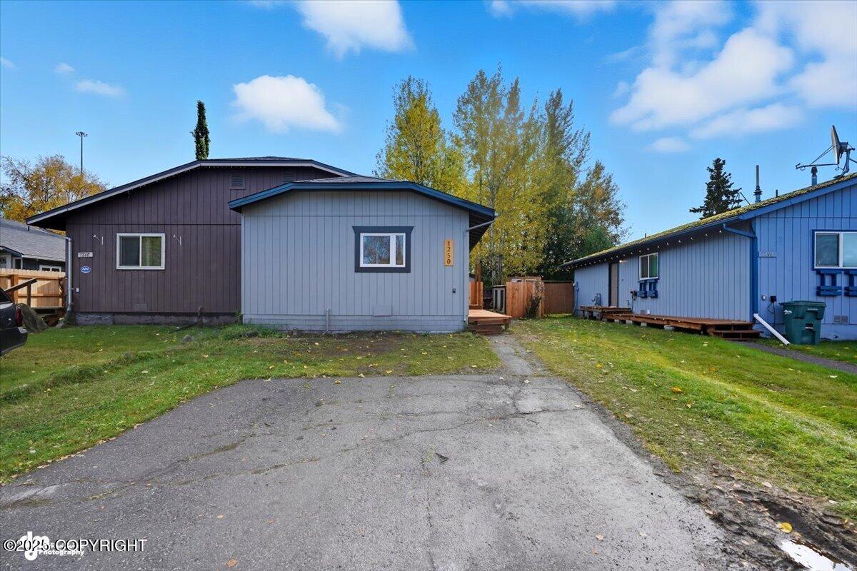 1250 Golden Berry Avenue