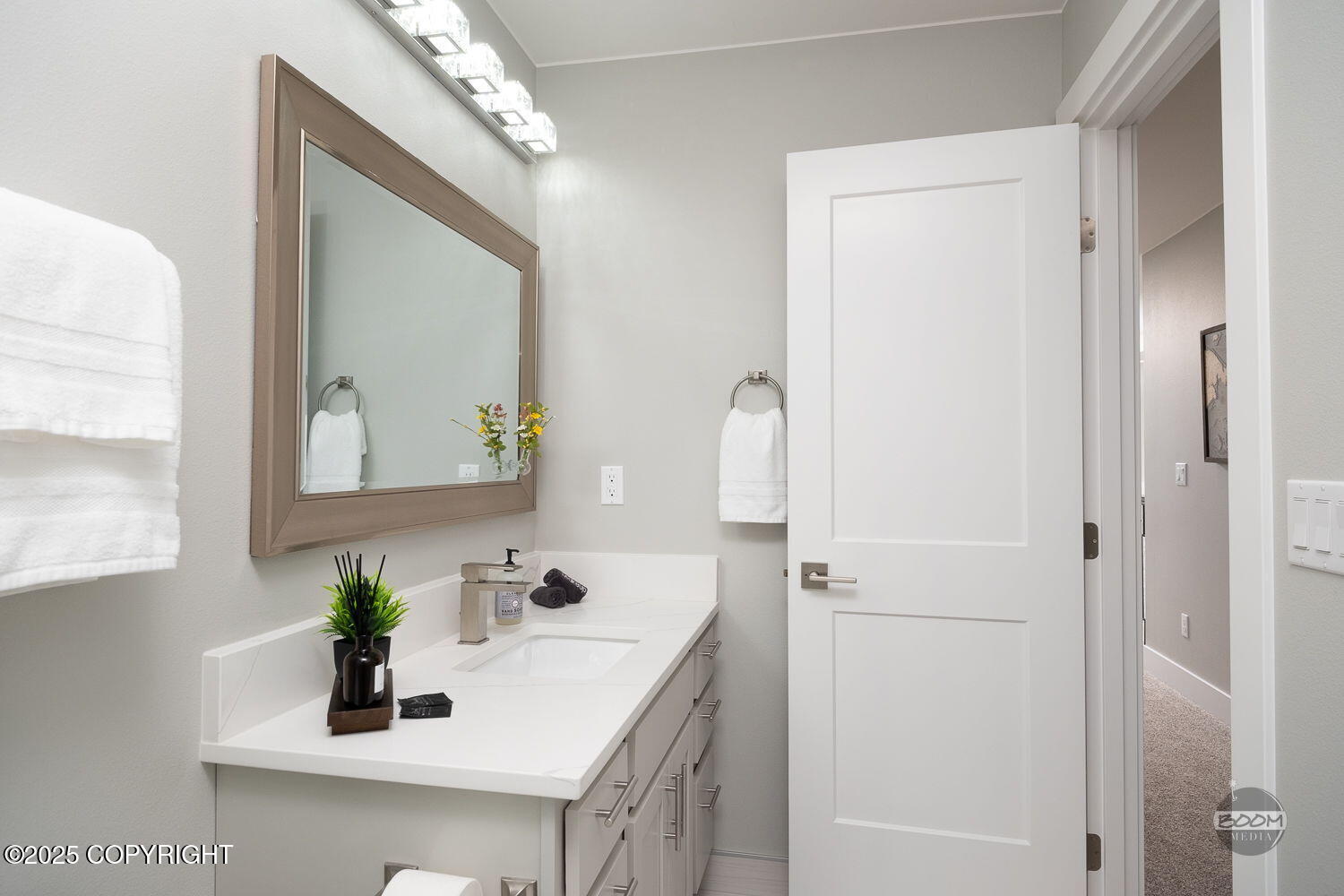 15148 E Washington Boulevard