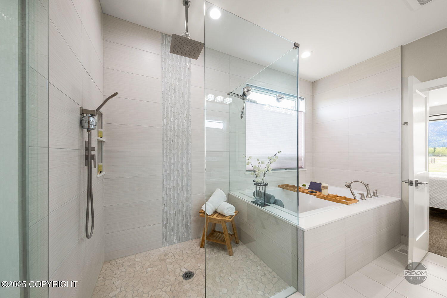 15148 E Washington Boulevard