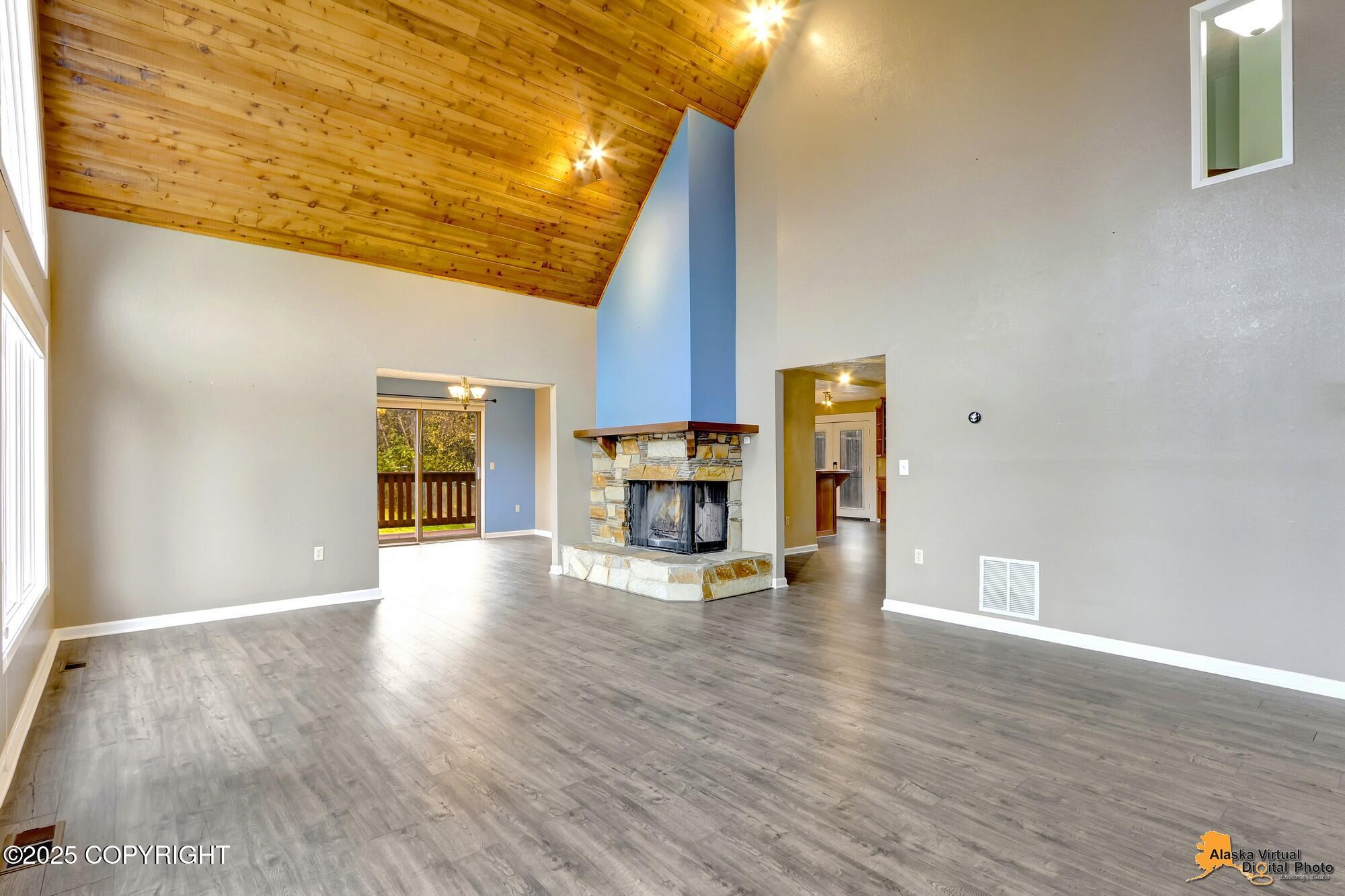 12531 Freitag Circle