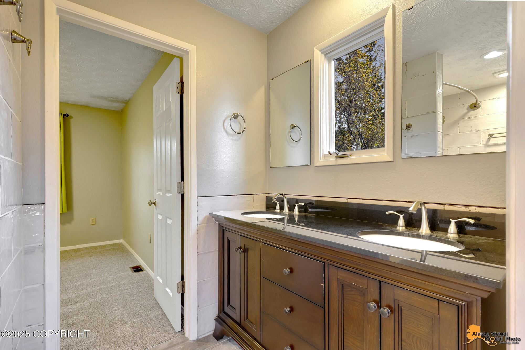 12531 Freitag Circle