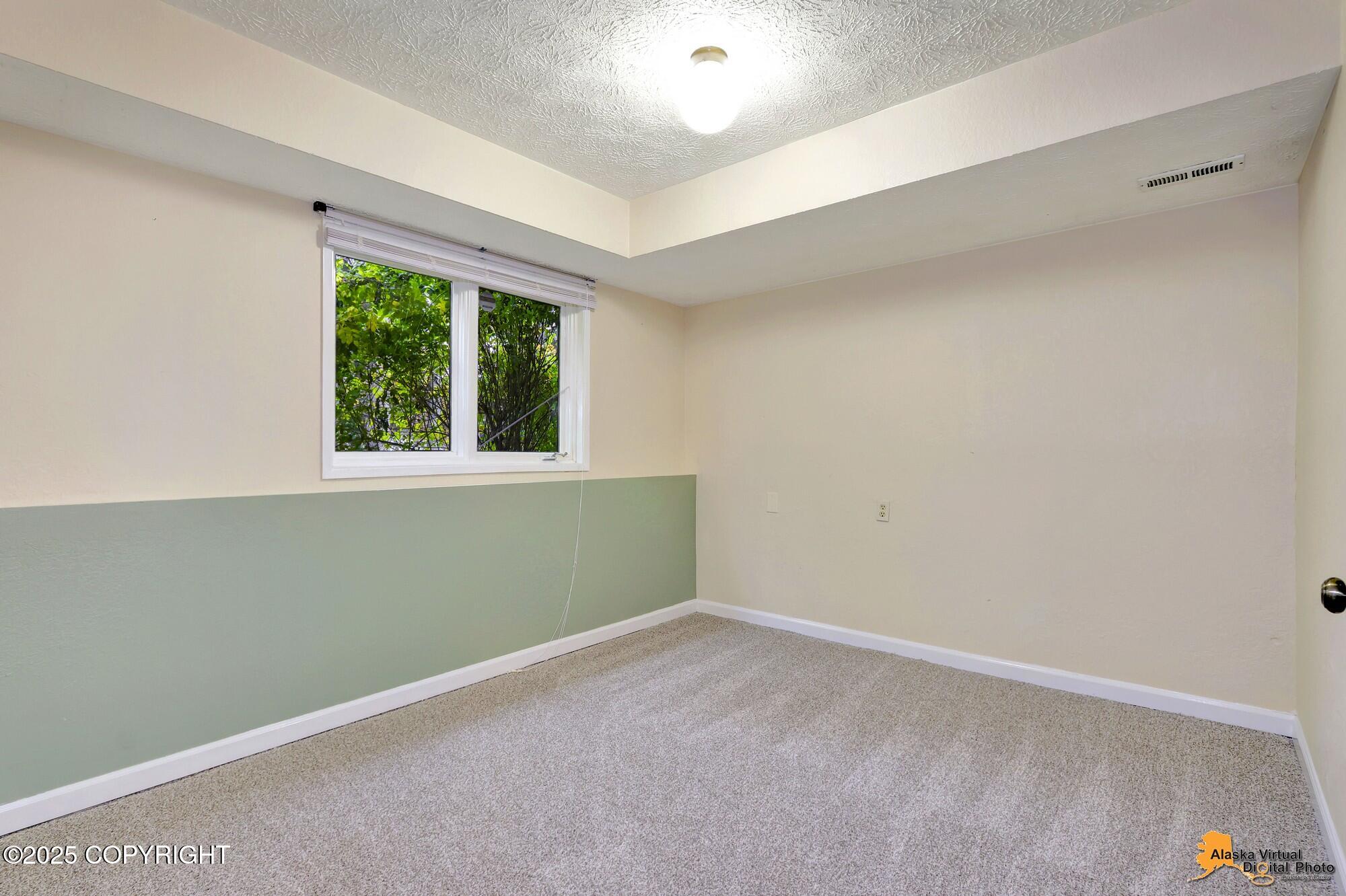 12531 Freitag Circle