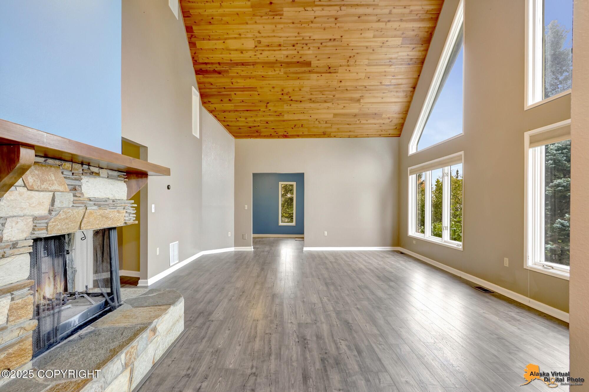 12531 Freitag Circle