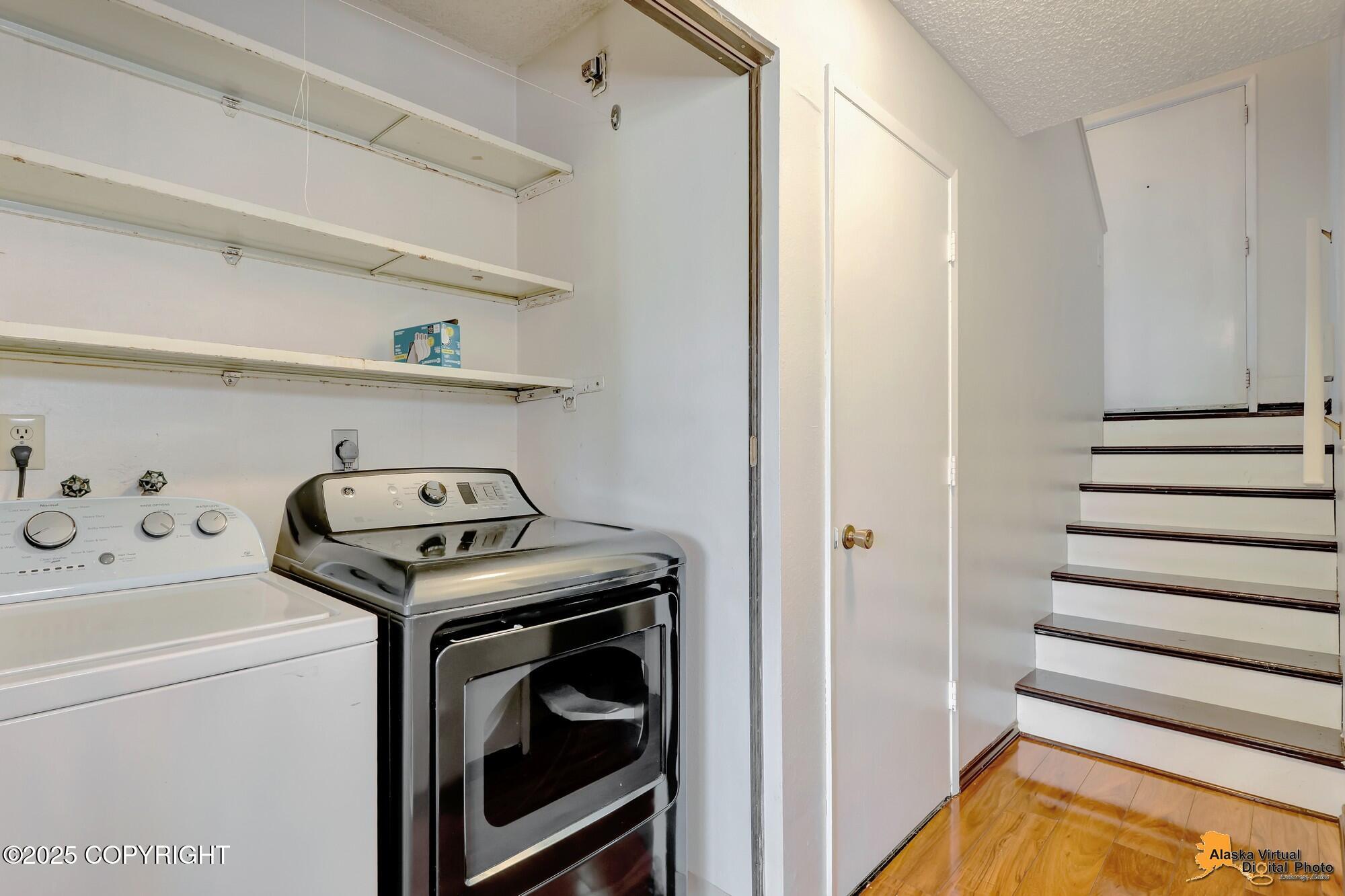 400 E 24th Avenue # 4