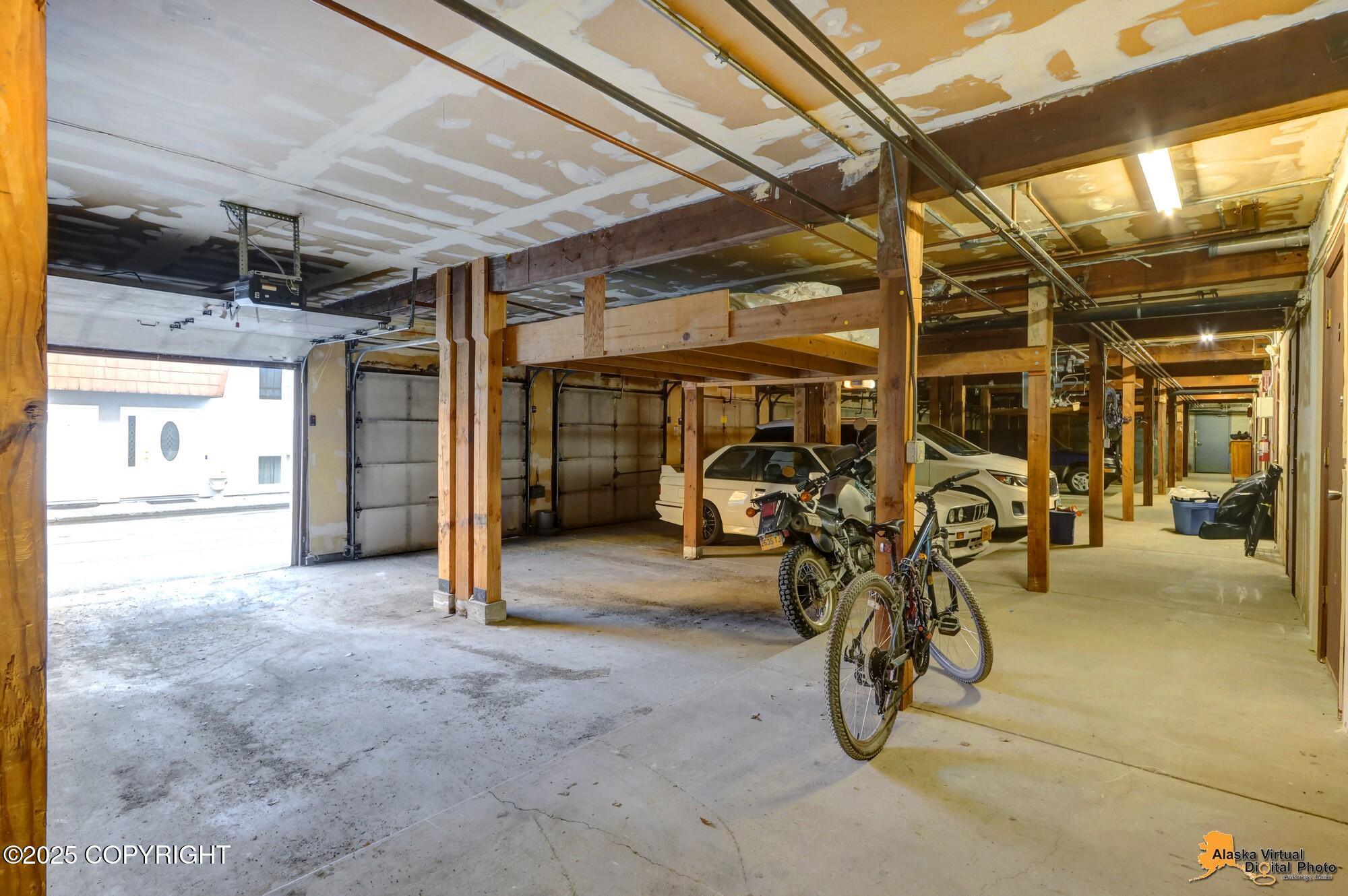 400 E 24th Avenue # 4