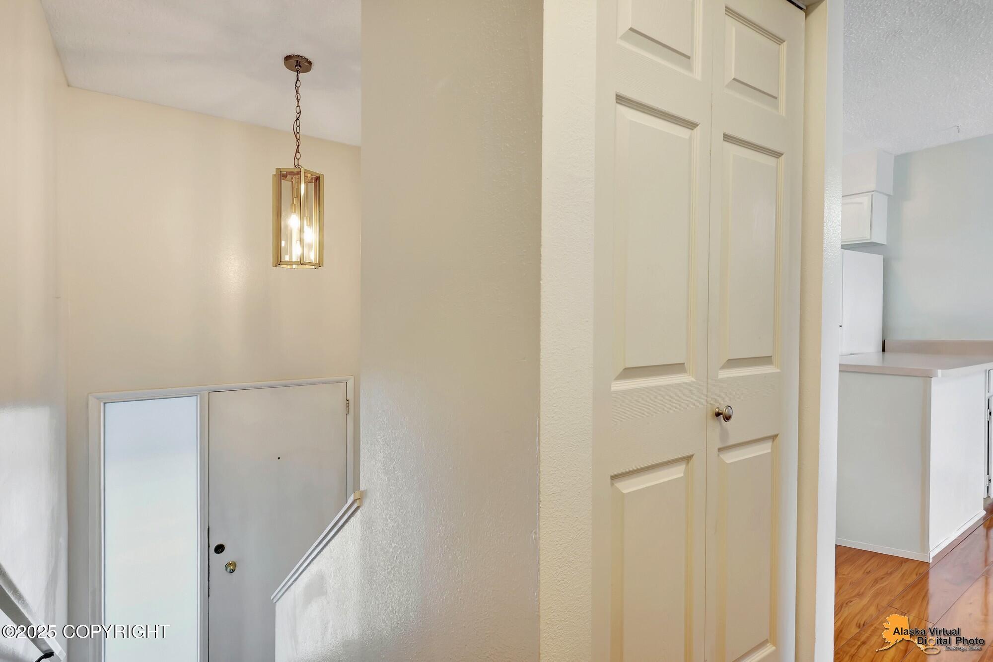 400 E 24th Avenue # 4