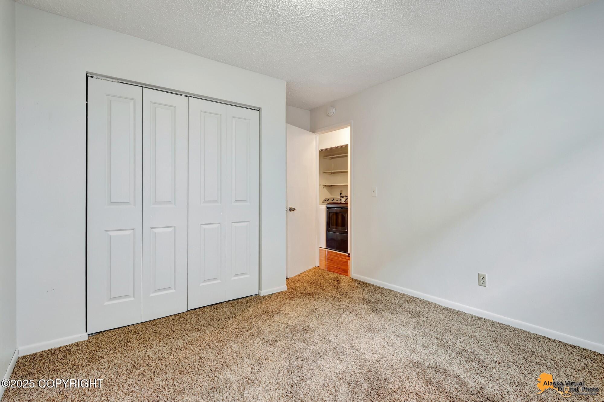 400 E 24th Avenue # 4