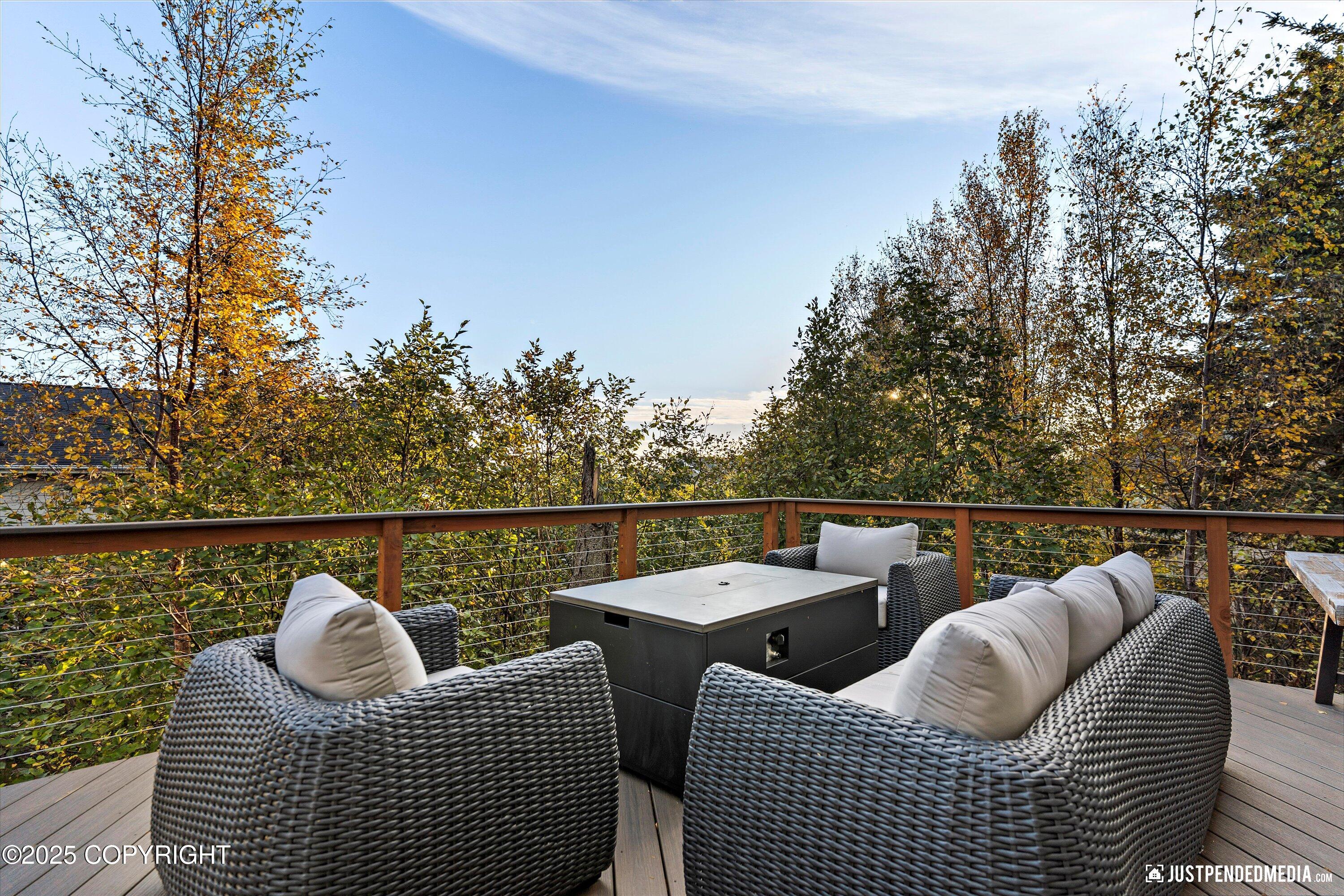 16027 Essex Point Circle