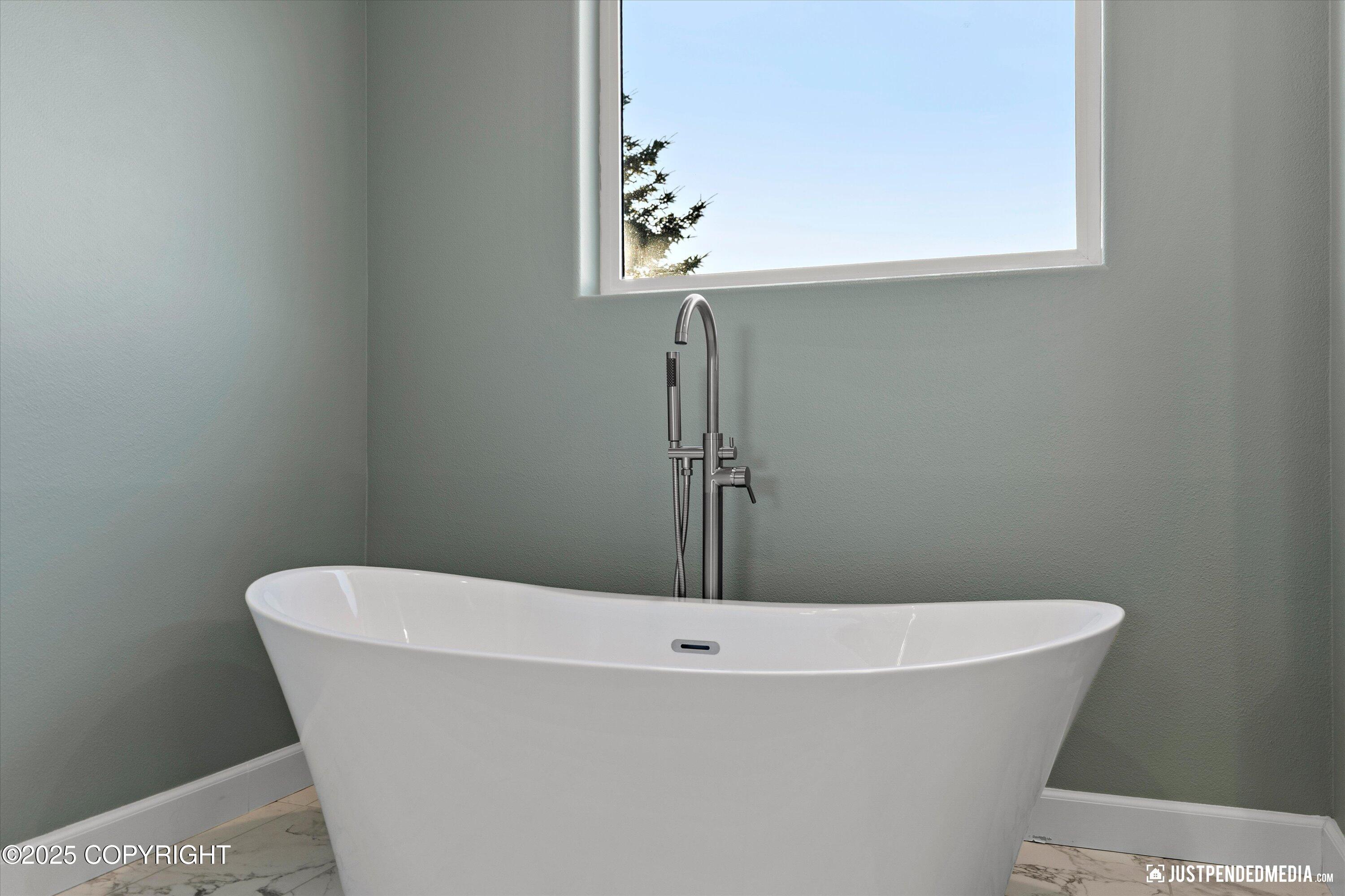 16027 Essex Point Circle