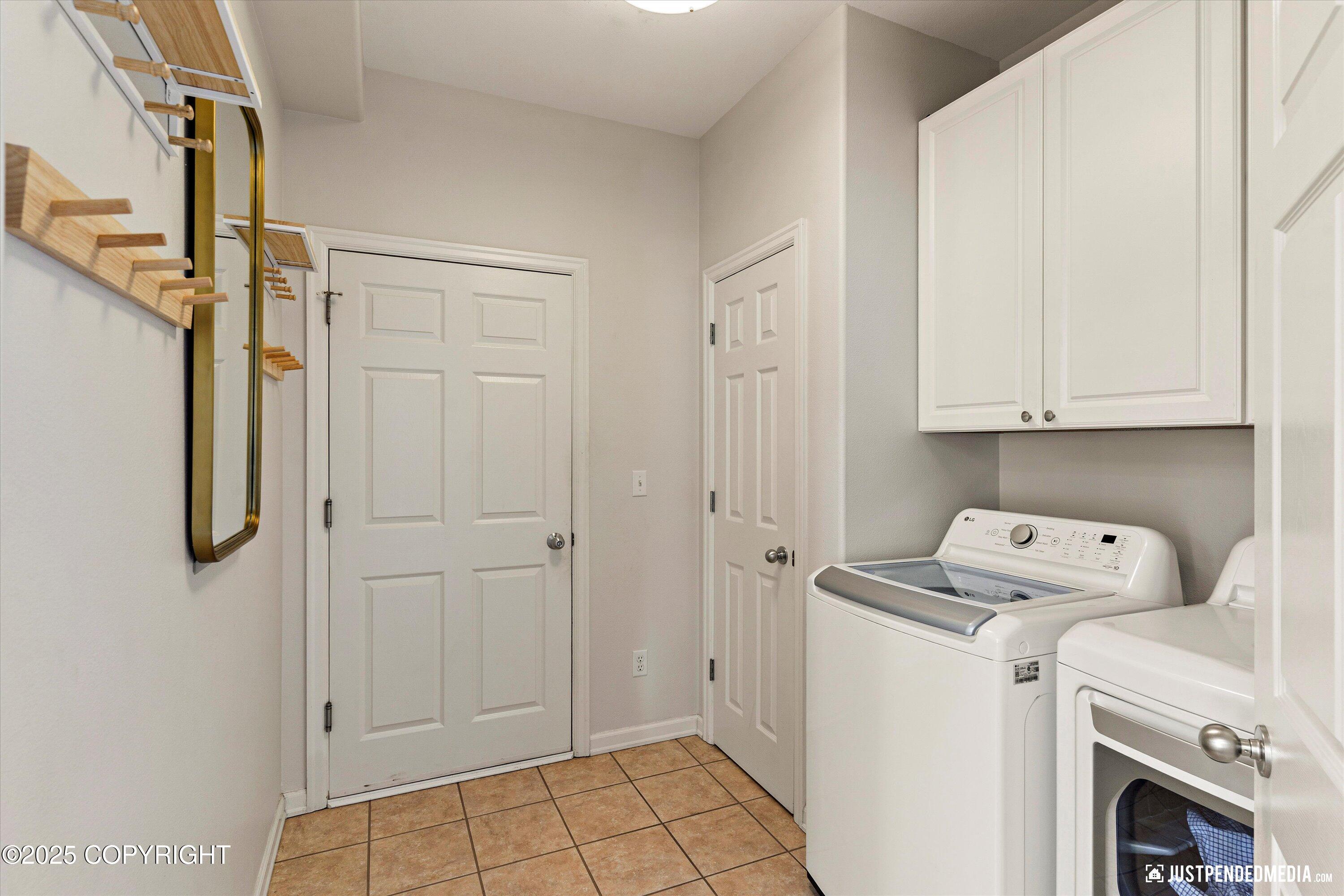 16027 Essex Point Circle