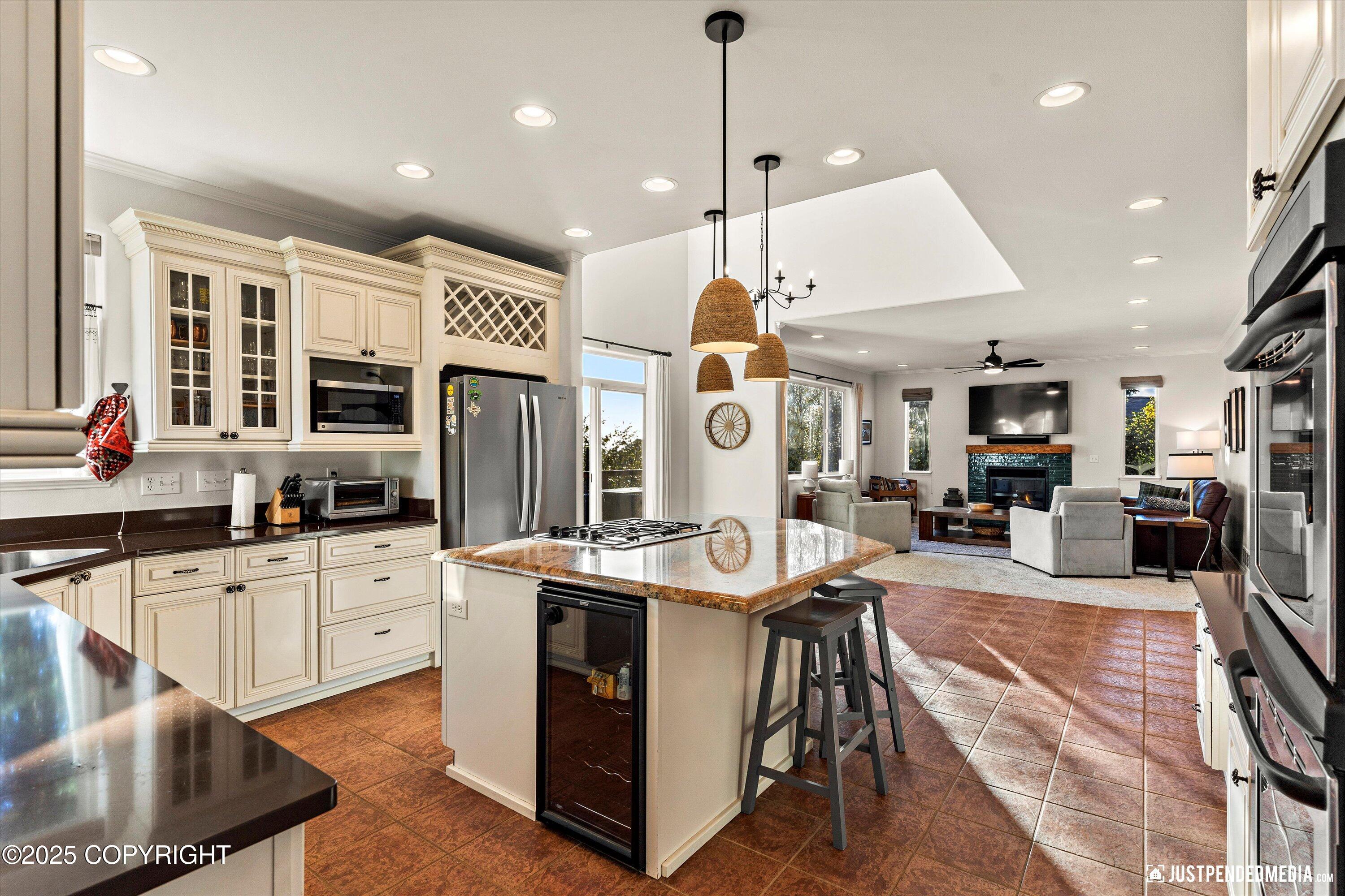 16027 Essex Point Circle