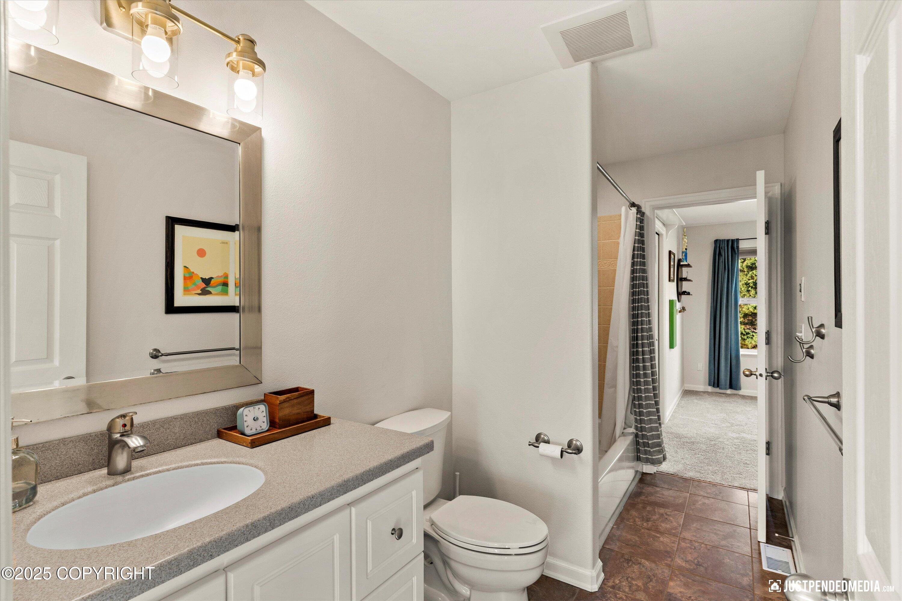 16027 Essex Point Circle