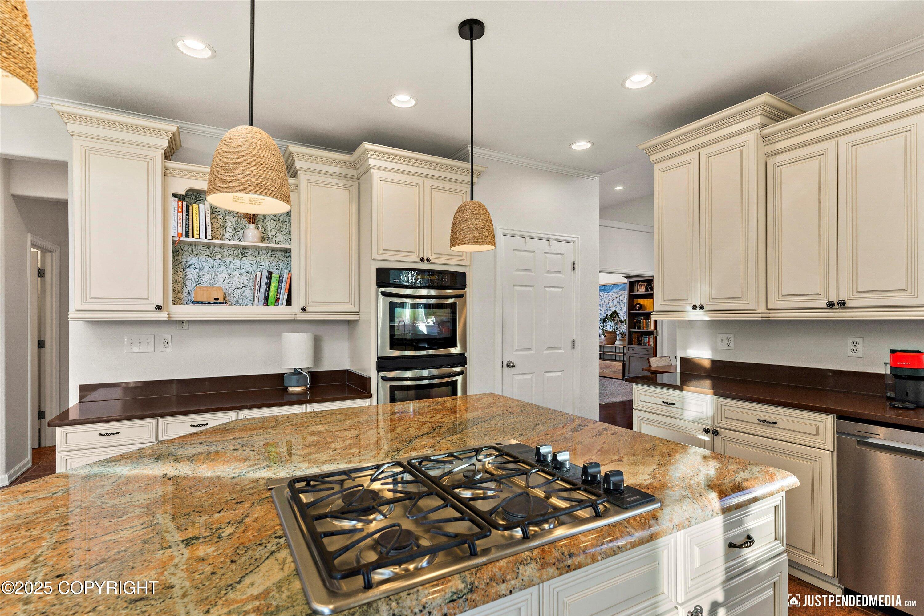 16027 Essex Point Circle