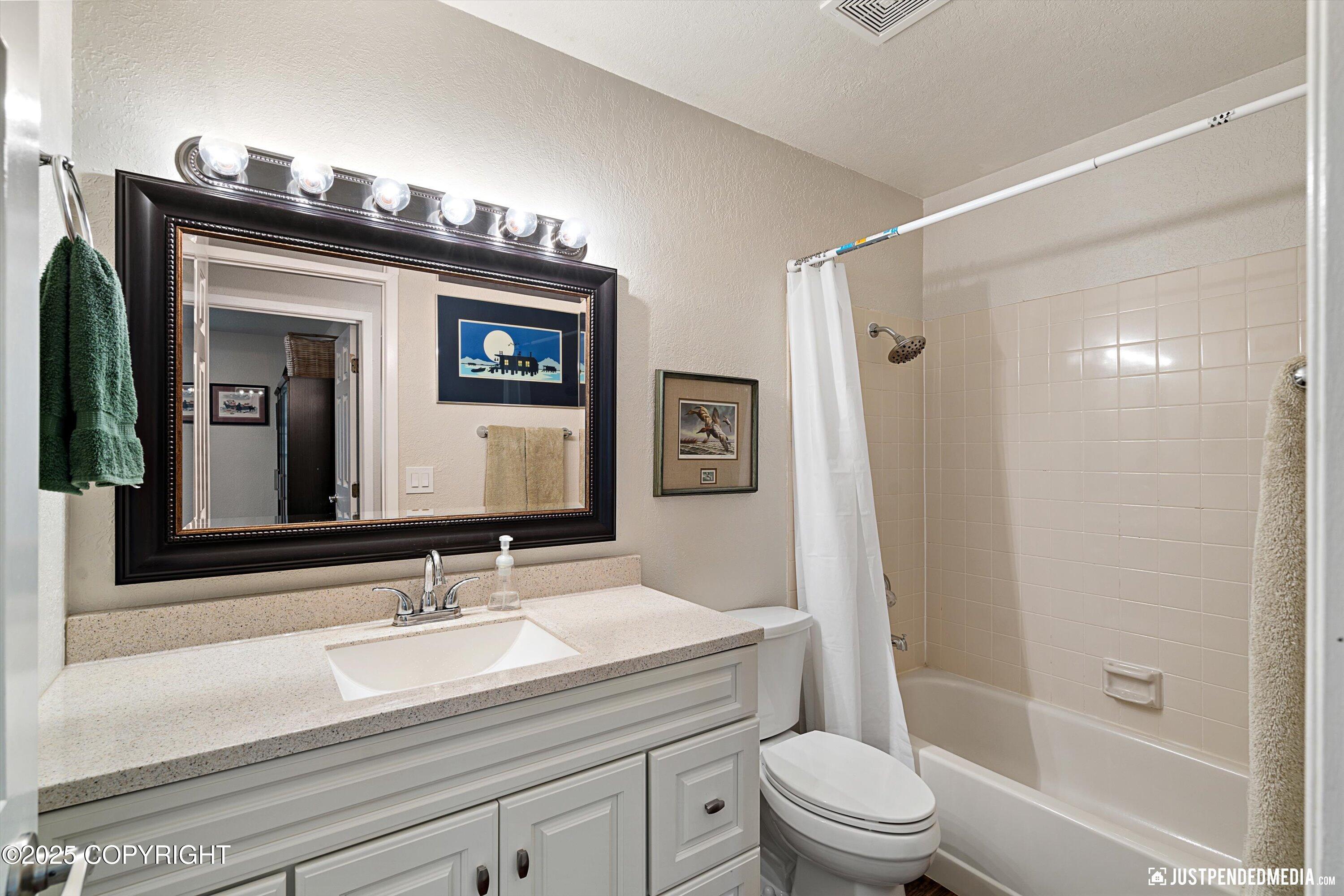 5404 W Dimond Boulevard # A4