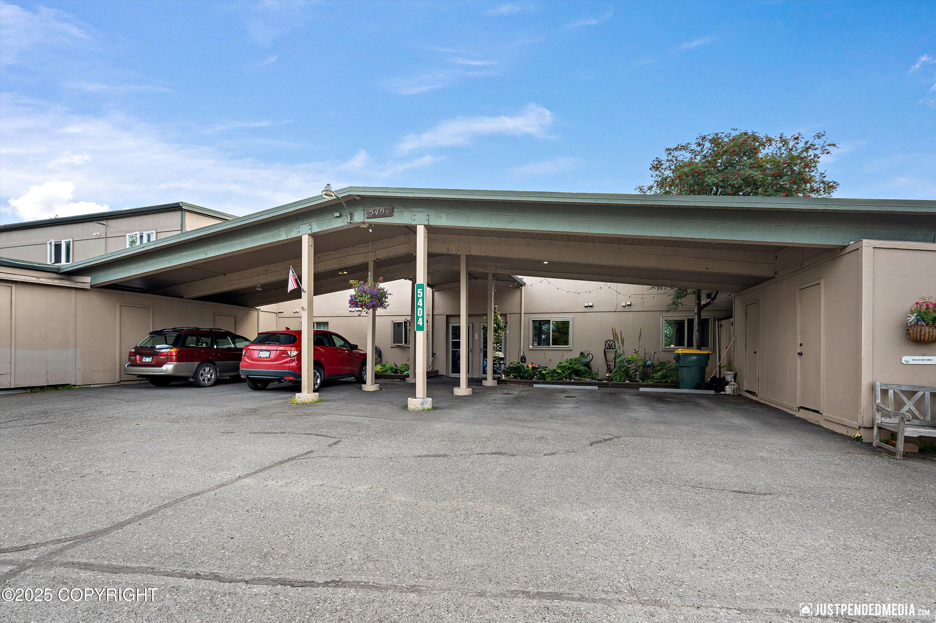 5404 W Dimond Boulevard # A4