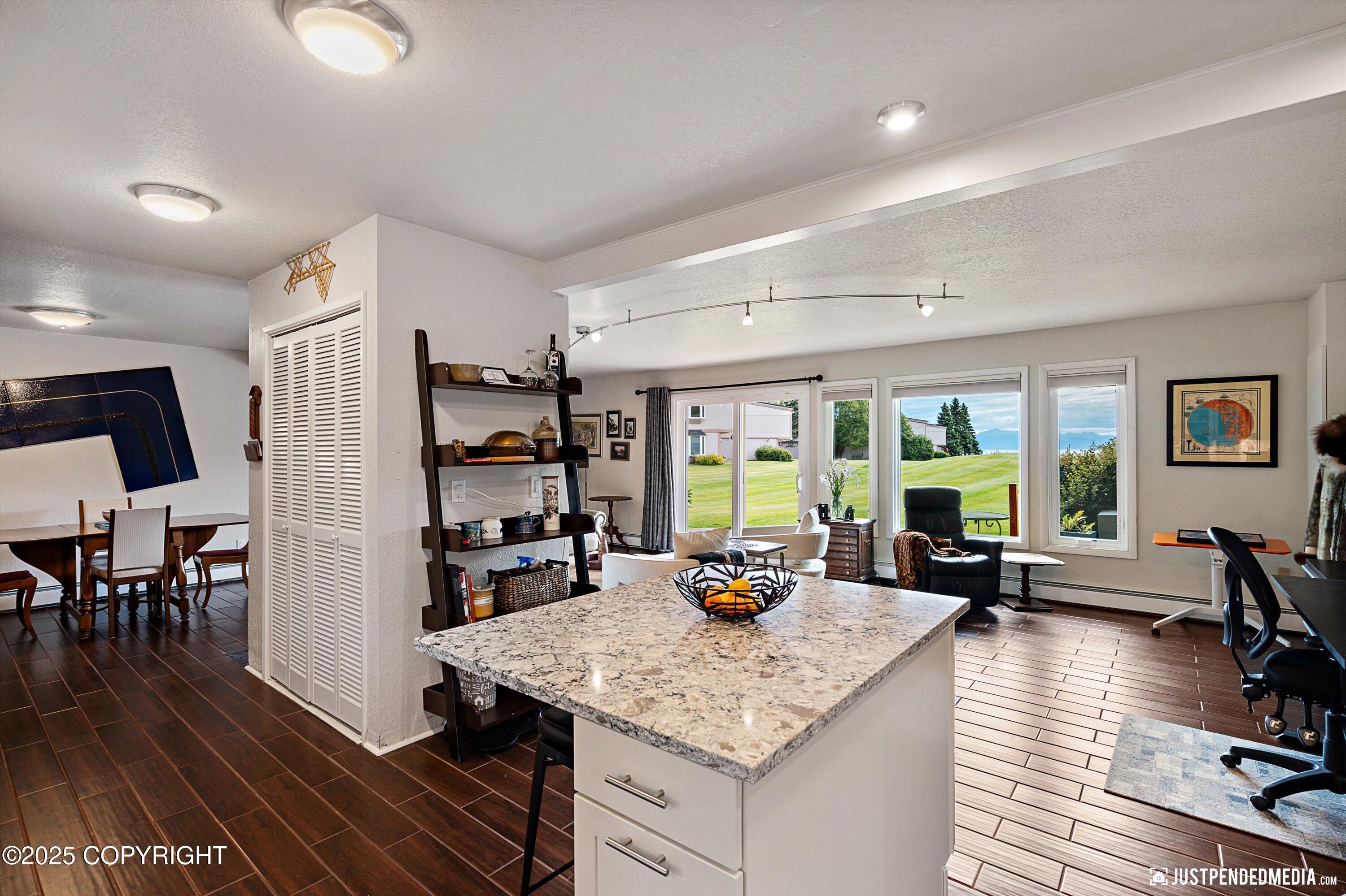 5404 W Dimond Boulevard # A4