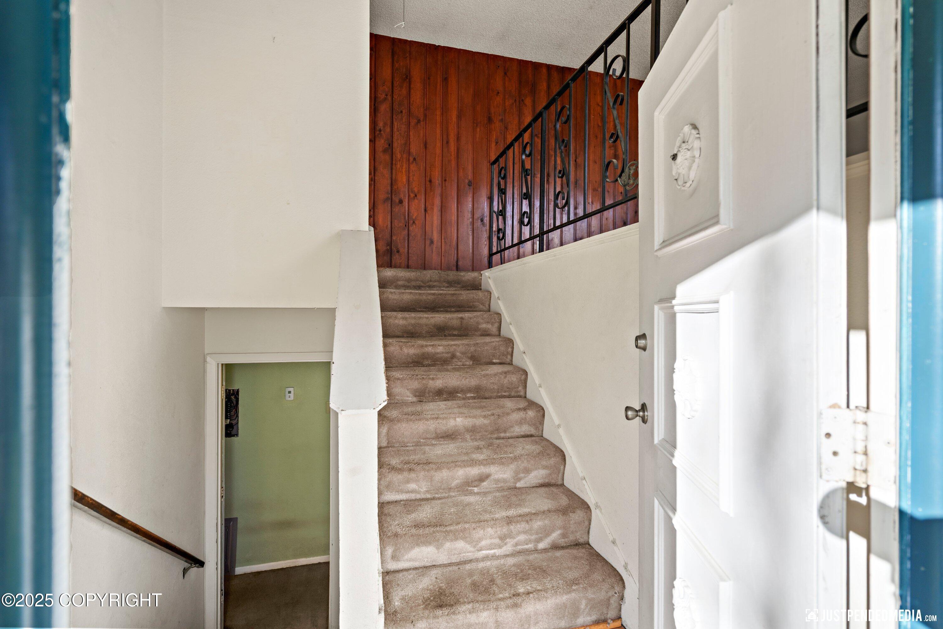 13100 Ridgeview Drive