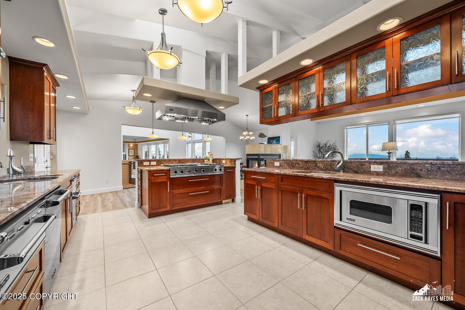 10607 Aletha's Mountain Way