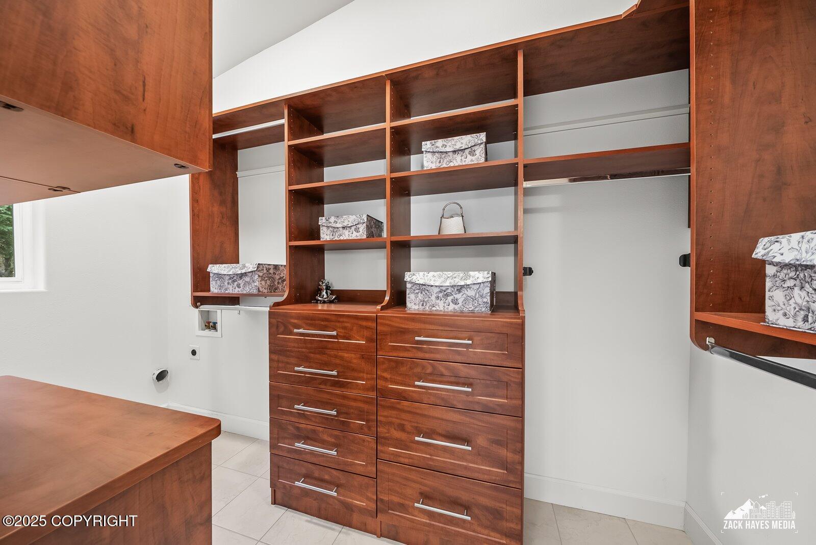 10607 Aletha's Mountain Way