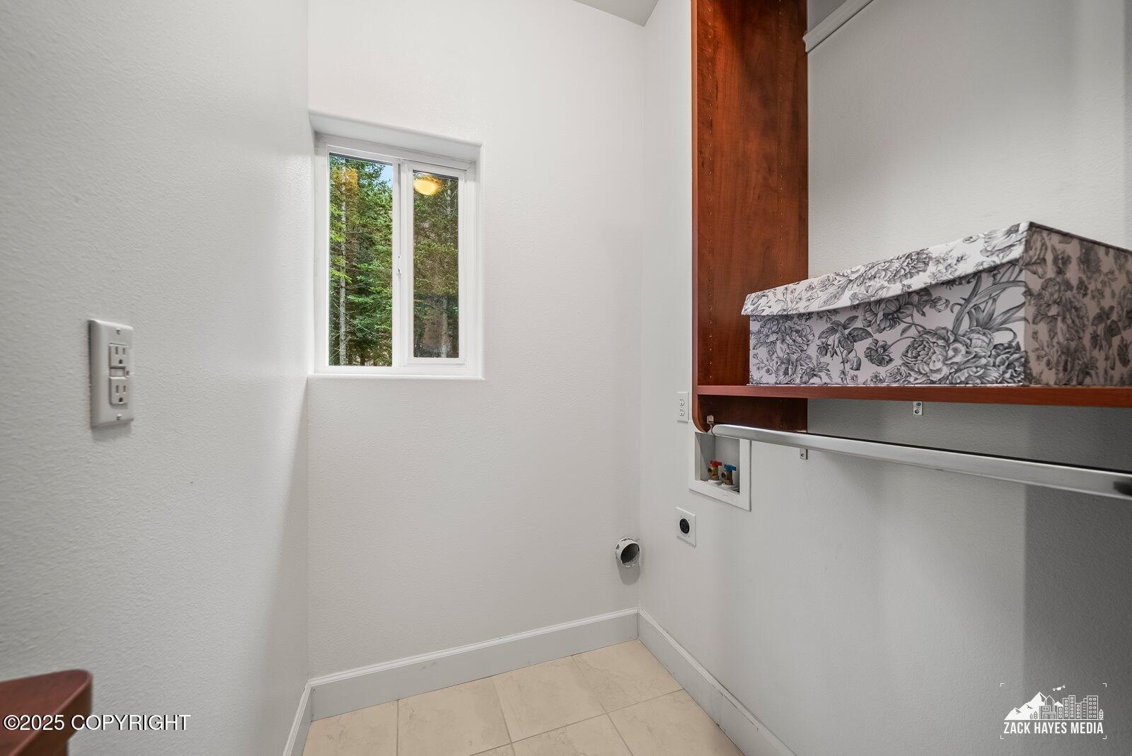 10607 Aletha's Mountain Way