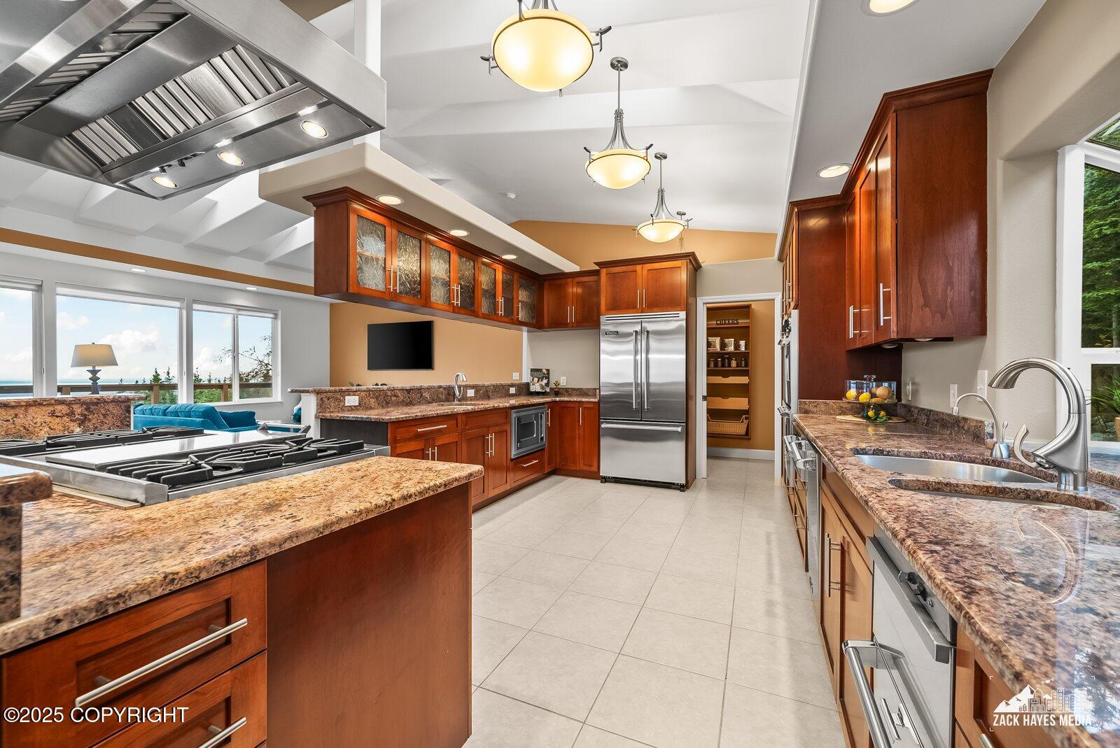 10607 Aletha's Mountain Way