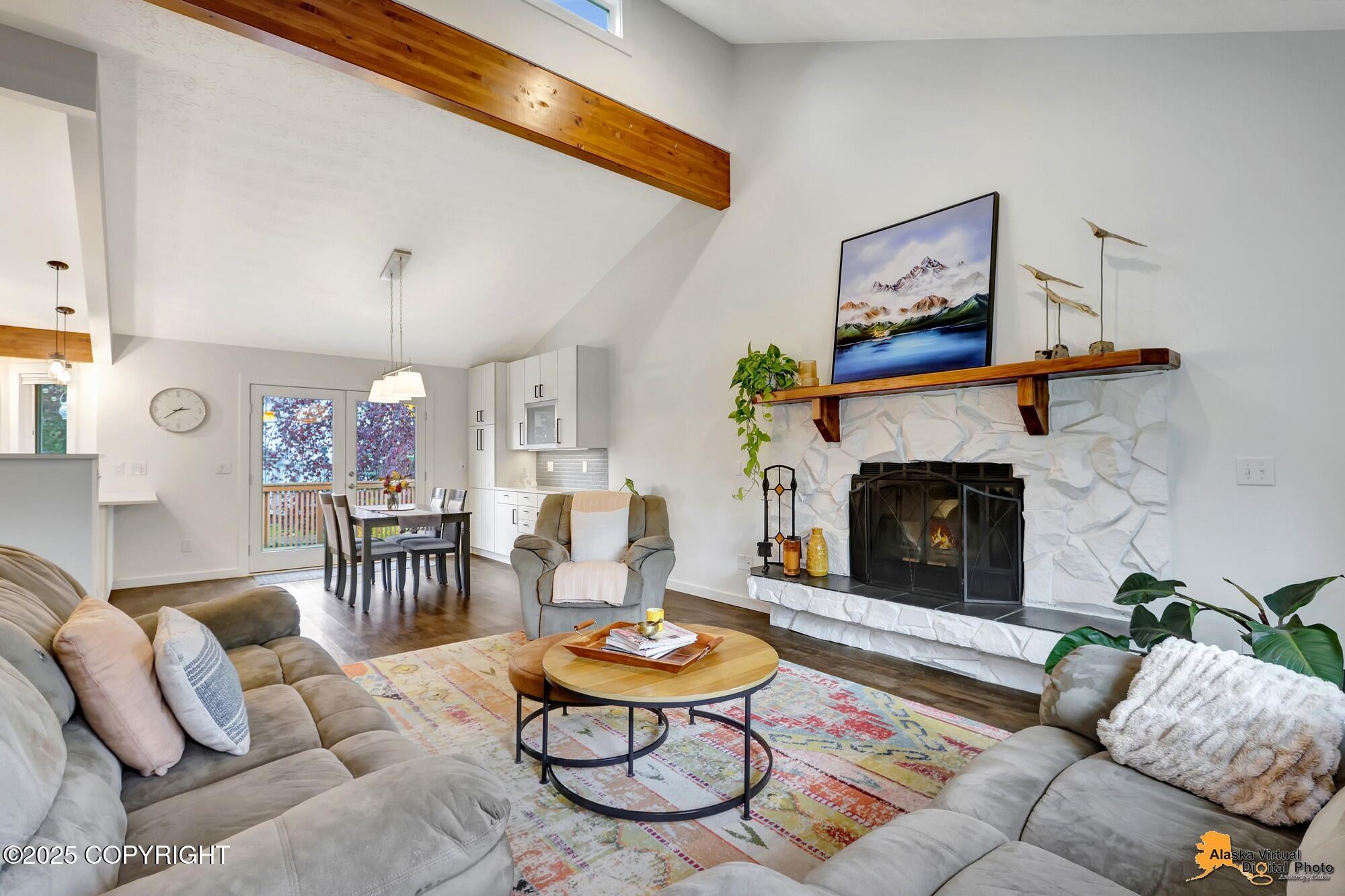 2510 Laird Circle